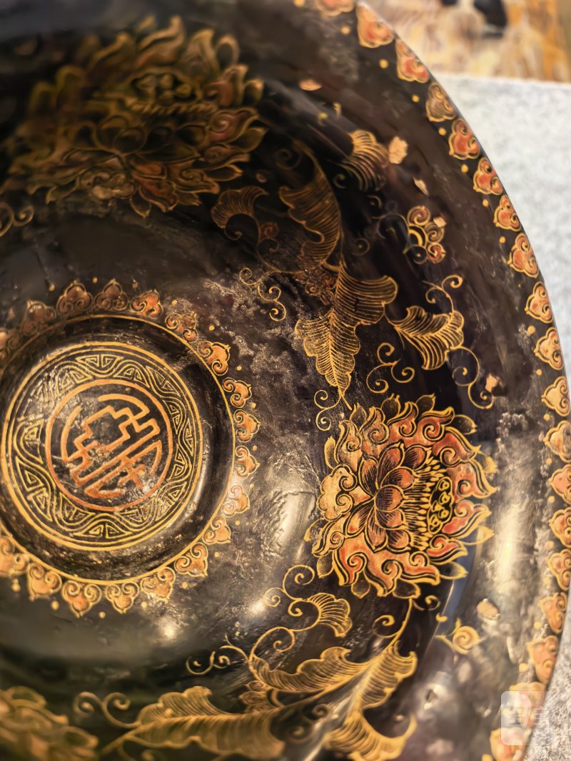 匏制黑漆描金缠枝花卉寿纹碗 - 图7